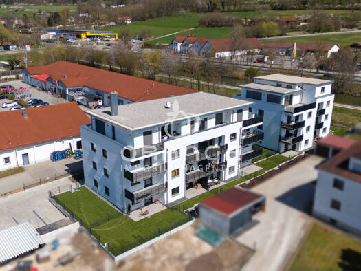 Wohnung zum Kauf - Erstbezug provisionsfrei 400.295 € 3 Zimmer 84,5 m² Maria-Hilf-Straße 7 b Berching Berching 92334