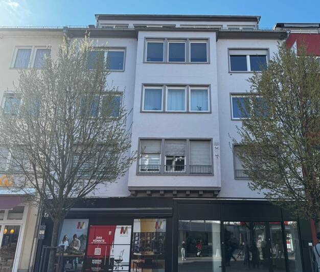 Wohnung zur Miete 1.290 € 5 Zimmer 133 m² frei ab 01.09.2025 Kreuzplatz 7 Gießen Gießen 35390