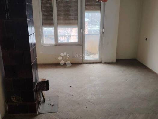 Wohnung zum Kauf 65.000 € 3 Zimmer 69 m² 2. Geschoss Licki Osik, Gospic - Okolica Gospic