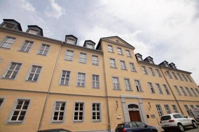Wohnung zur Miete nur mit Wohnberechtigungsschein 281 € 1 Zimmer 49,2 m² 1. Geschoss frei ab 01.09.2025 Straße des Friedens 3/5 Pößneck,Stadt Pößneck 07381
