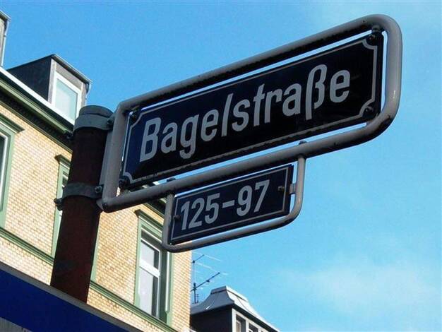 Mehrfamilienhaus zum Kauf provisionsfrei 3.650.000 € 30 Zimmer 1.063 m² 659 m² Grundstück Bagelstraße 104 Pempelfort Düsseldorf 40479