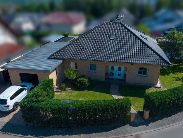 Bungalow zum Kauf provisionsfrei 330.000 € 5 Zimmer 106 m² 754 m² Grundstück Erlengrund 2 Birkenfeld 55765
