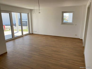 Wohnung zur Miete 1.030 € 3 Zimmer 104,1 m² EG Colmberg Colmberg 91598