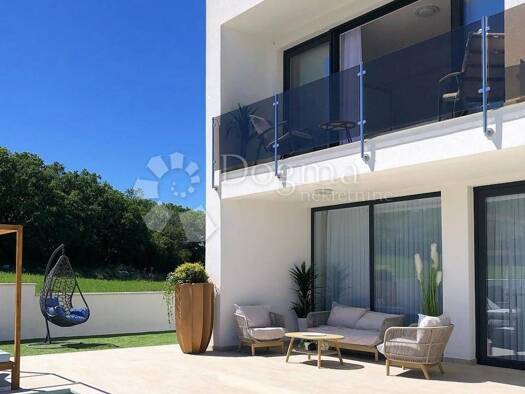 Haus zum Kauf 1.999.000 € 11 Zimmer 547 m² Vrvari, Porec Varvari