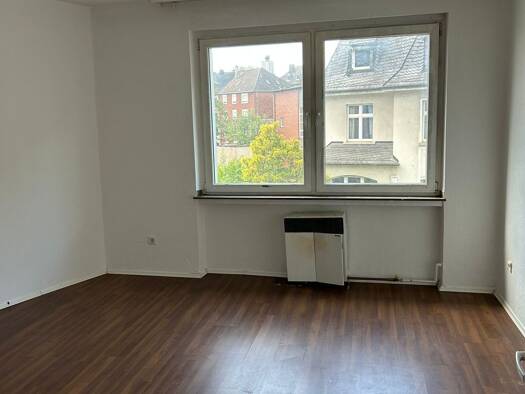 Wohnung zur Miete 740 € 4 Zimmer 92 m² 2. Geschoss frei ab sofort Solingen-Mitte Solingen 42651