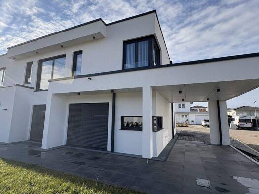 Einfamilienhaus zum Kauf 735.000 € 6 Zimmer 257 m² 626 m² Grundstück frei ab sofort Krauchenwies 72505