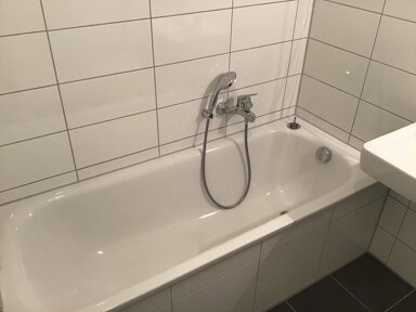 Wohnung zur Miete 573 € 3 Zimmer 77,4 m² 5. Geschoss frei ab 07.12.2024 Am Steinhügel 11 Seilersee  /  Löbbeckenkopf Iserlohn 58636