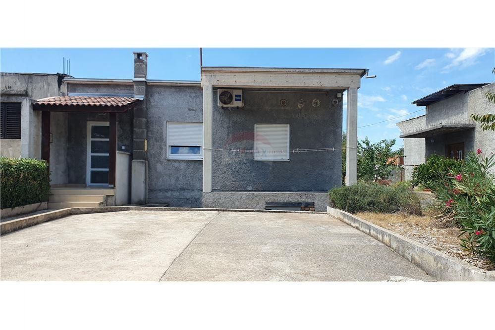 Haus zum Kauf 275.250 € 3 Zimmer 183 m²<br/>Wohnfläche Zadar