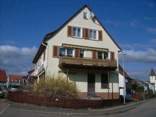 Mehrfamilienhaus zum Kauf als Kapitalanlage geeignet 280.000 € 8 Zimmer 174 m² 427 m² Grundstück Dornhan Dornhan 72175