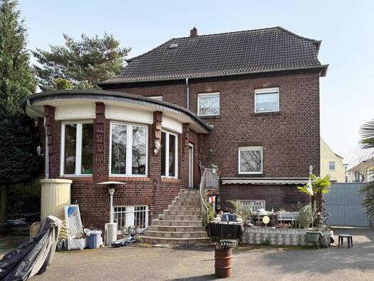 Mehrfamilienhaus zum Kauf als Kapitalanlage geeignet 1.085.000 € 310 m² 1.349 m² Grundstück Wahn Porz 51147