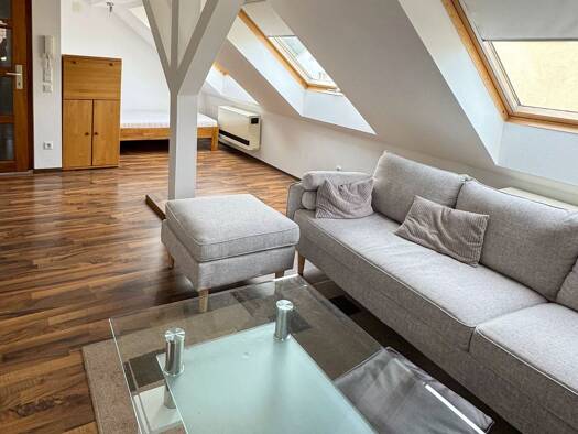 Studio zur Miete 580 € 1 Zimmer 33 m² Geschoss 2/3 frei ab sofort Wimberg Calw 75365