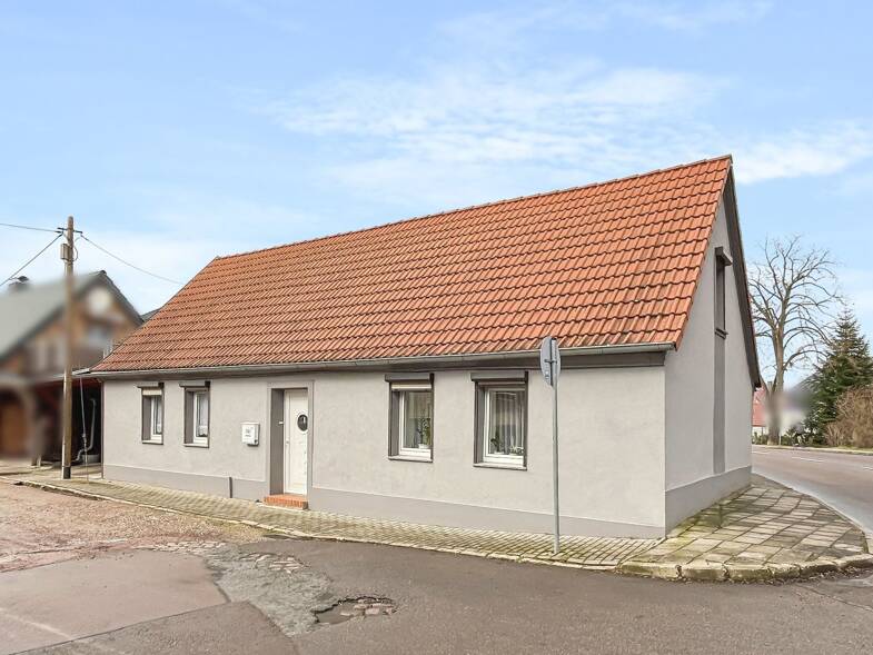Einfamilienhaus zum Kauf 104.500 € 4 Zimmer 95 m² 567 m² Grundstück Köthen Köthen 06366