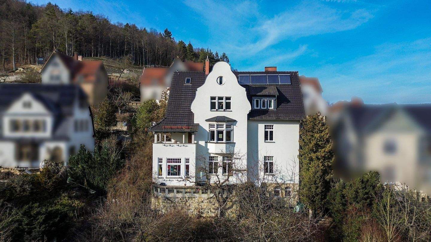 Immobilie in Meiningen - Stilvolle Villa in exklusiver Wohnlage von Meiningen - Ein Zuhause mit Anspruch - Bild 0