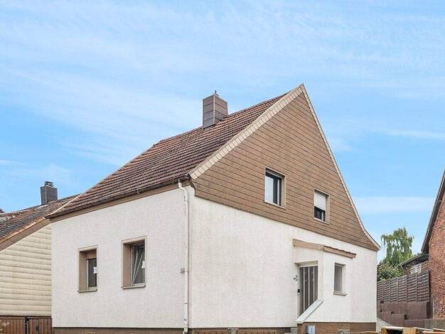 Einfamilienhaus zum Kauf provisionsfrei 275.000 € 8 Zimmer 170 m² 1.369 m² Grundstück Bexbach 66450