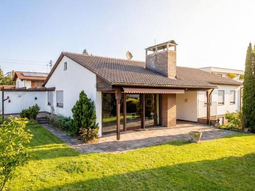 Einfamilienhaus zum Kauf 1.150.000 € 8 Zimmer 224 m² 1.021 m² Grundstück Mering Mering 86415