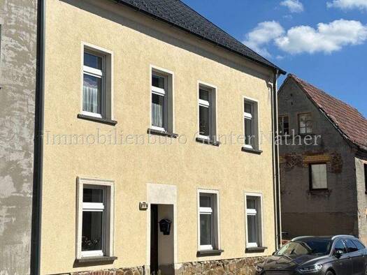 Einfamilienhaus zum Kauf 150.000 € 6 Zimmer 140 m² 250 m² Grundstück Bad Lausick 04651