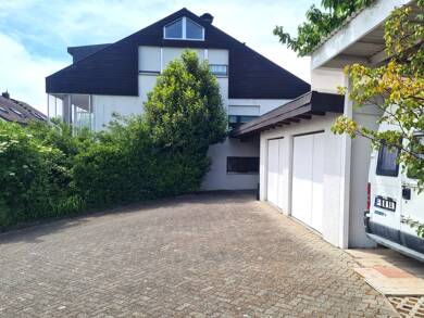 Haus zum Kauf 1.150.000 € 12 Zimmer 311,9 m² 797 m² Grundstück Friedrichshafen 88045