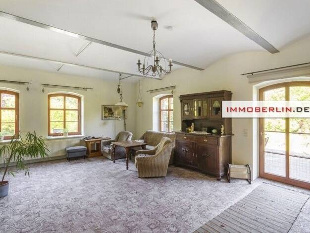 Einfamilienhaus zum Kauf 1.100.000 € 7 Zimmer 245 m² 8.000 m² Grundstück Rathsdorf Wriezen 16269