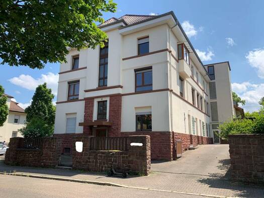 Wohnung zum Kauf 274.000 € 6 Zimmer 152 m² Südweststadt Pforzheim 75173