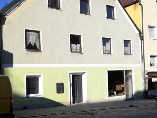 Mehrfamilienhaus zum Kauf 259.000 € 6 Zimmer 204 m² 254 m² Grundstück Vilshofen Vilshofen an der Donau 94474