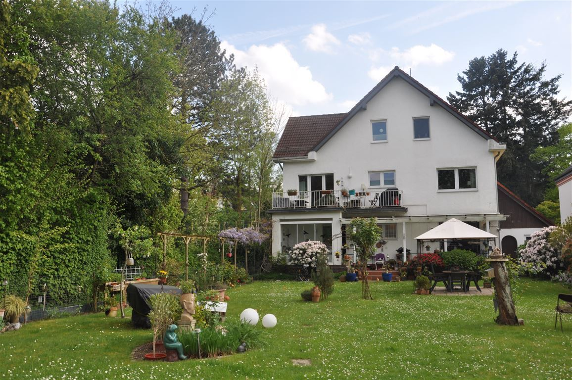 Haus zum Kauf 1.550.000 € 8 Zimmer 301 m²<br/>Wohnfläche 1.143 m²<br/>Grundstück Lohausen Düsseldorf 40474