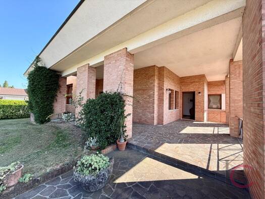 Haus zum Kauf 448.000 € 12 Zimmer 450 m² 5.000 m² Grundstück IT - San Giovanni Al Natisone 33048