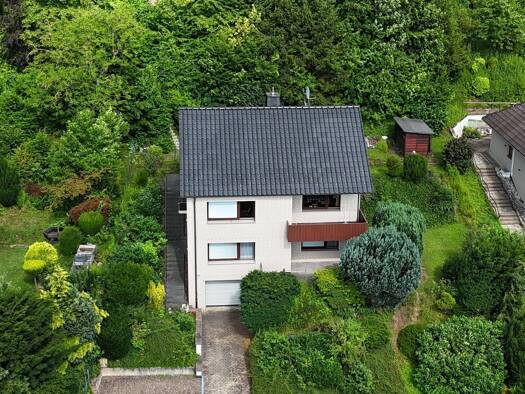 Haus zum Kauf 345.000 € 7 Zimmer 207 m² 1.066 m² Grundstück Kreiensen Einbeck 37574