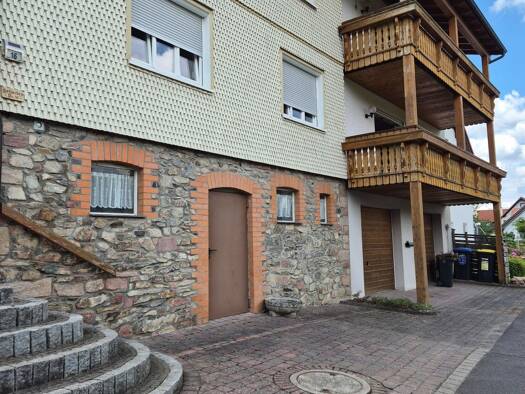 Terrassenwohnung zur Miete 750 € 3,5 Zimmer 110 m² Geschoss EG/2 frei ab sofort Kleinsassen Hofbieber 36145