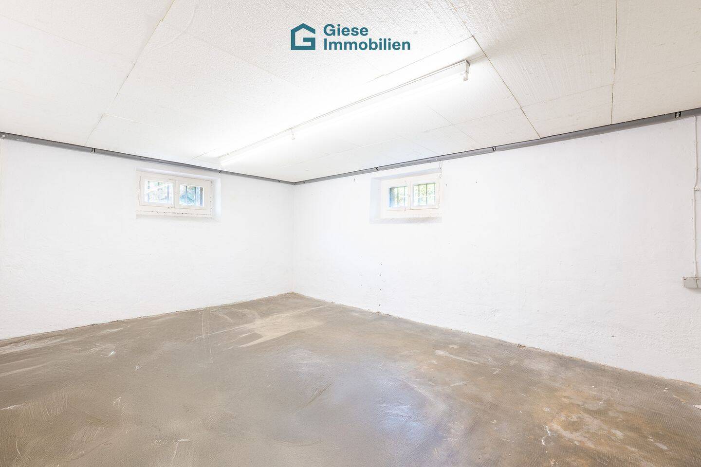 Property thumbnail 23