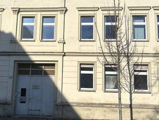 Mehrfamilienhaus zum Kauf als Kapitalanlage geeignet 119.000 € 1 Zimmer 203 m² 256 m² Grundstück Bahnhofstraße 2 Zerbst Zerbst/Anhalt 39261