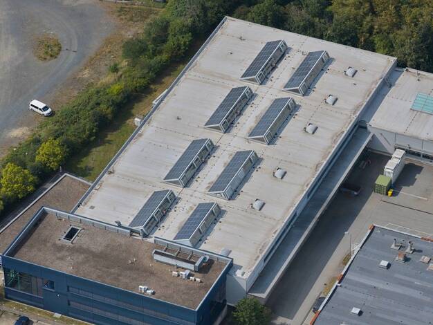Lagerhalle zur Miete 9,25 € 3.656 m² Lagerfläche Maria-Reiche-Straße 2 a Klotzsche Ortsamtsbereich Klotzsche 01109