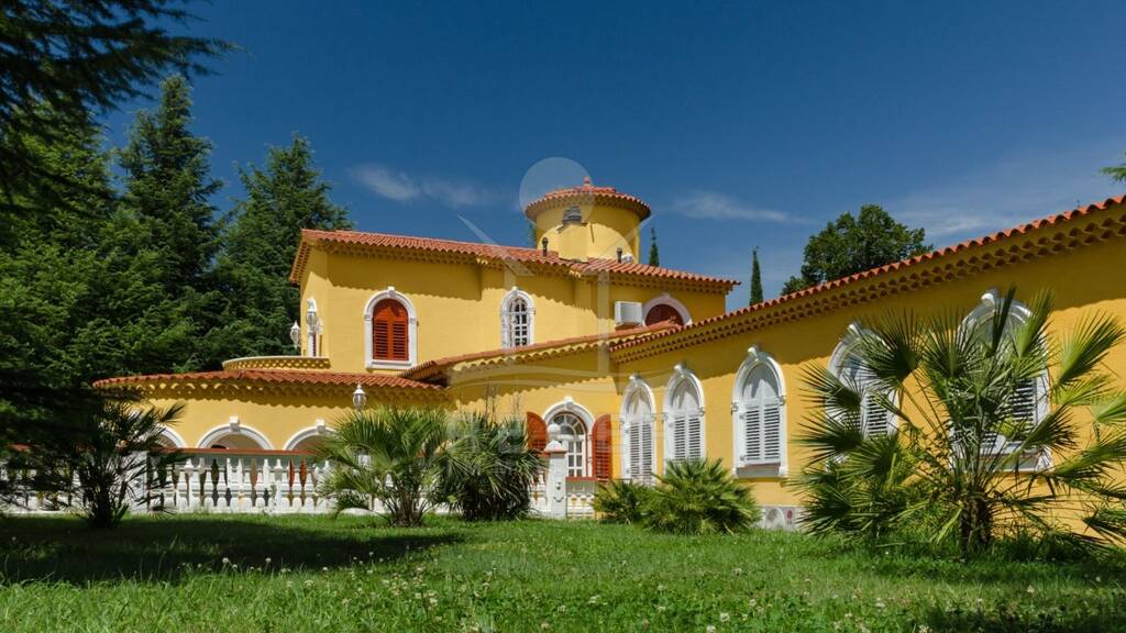 Villa zum Kauf 2.950.000 € 7 Zimmer 400 m² 17.000 m² Grundstück Bilice 22000