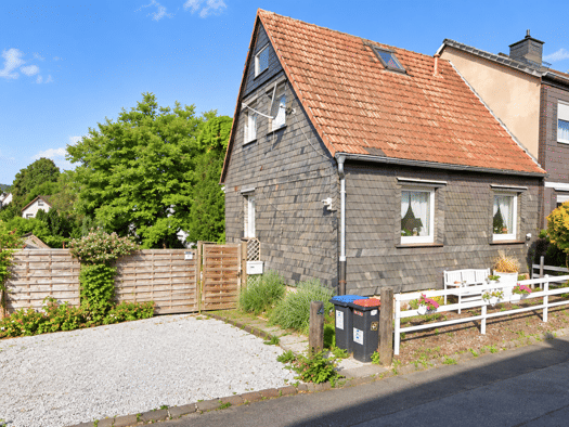 Doppelhaushälfte zum Kauf 289.000 € 3 Zimmer 74 m² 567 m² Grundstück frei ab sofort Emst Hagen 58093