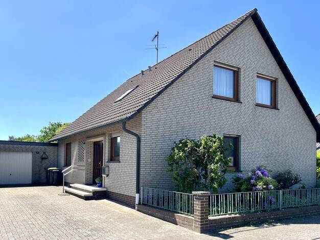 Einfamilienhaus zum Kauf 220.000 € 6 Zimmer 146 m² 799 m² Grundstück Siedenburg Siedenburg 27254