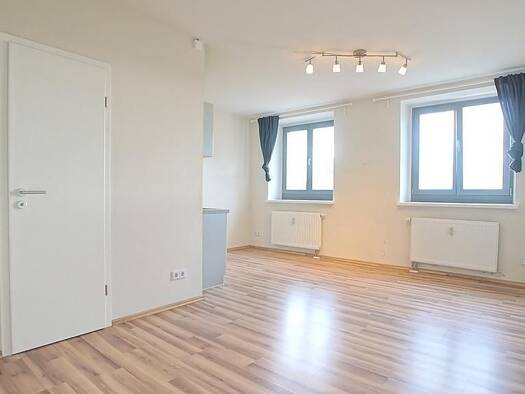 Wohnung zur Miete 410 € 1 Zimmer 26 m² 2. Geschoss frei ab 15.10.2026 Leipziger Straße 2 a Leipziger Vorstadt Ortsamtsbereich Neustadt 01097