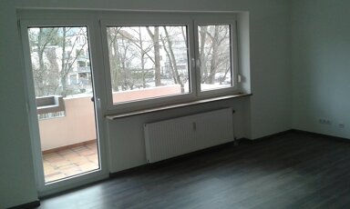 Wohnung zur Miete 970 € 3 Zimmer 93 m² 2. Geschoss frei ab 01.11.2024 Versbach Würzburg 97078