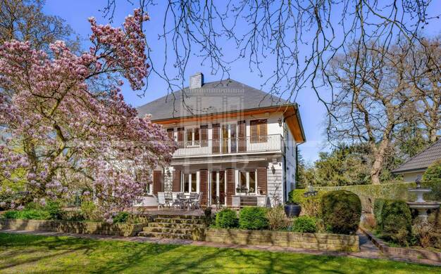 Villa zum Kauf 3.950.000 € 10 Zimmer 365 m² 2.941 m² Grundstück Othmarschen Hamburg 22605