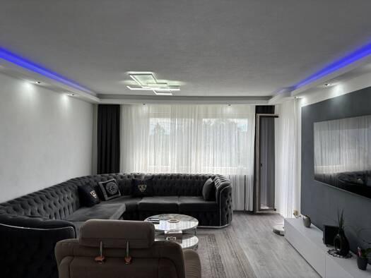 Wohnung zur Miete 1.250 € 4,5 Zimmer 110 m² Geschoss 6/7 frei ab 01.10.2026 Schramberger Straße 1 Schwenningen Villingen-Schwenningen 78054