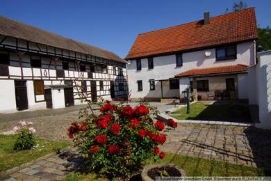 Haus zum Kauf 425.000 € 7 Zimmer 208 m² 1.155 m² Grundstück Bleichplatz 1 Büßleben Erfurt 99098