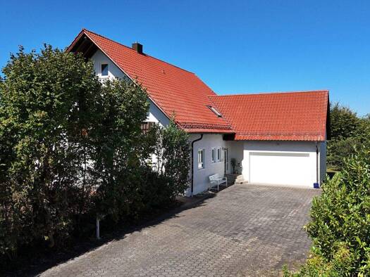 Einfamilienhaus zum Kauf 599.000 € 4 Zimmer 132 m² 1.038 m² Grundstück Scheuer Mintraching 93098