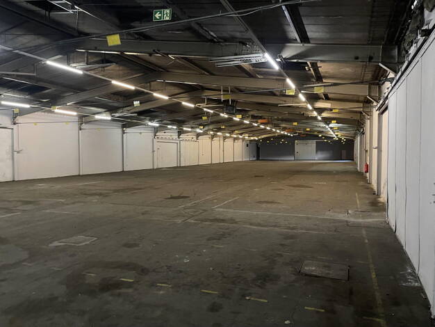 Lagerhalle zur Miete provisionsfrei 5.830 m² Lagerfläche Im Gewerbepark 1 Hunderdorf Hunderdorf 94336