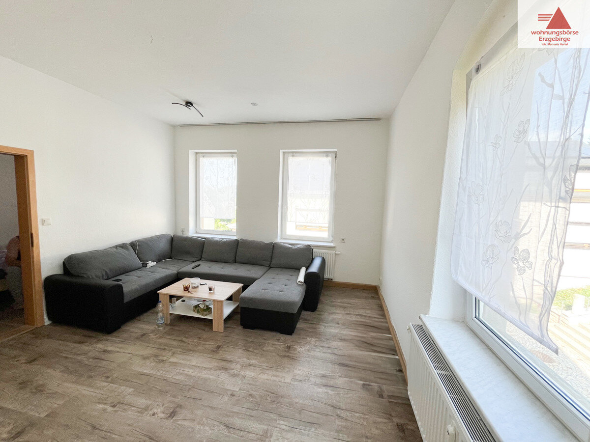 Wohnung zur Miete 250 € 2 Zimmer 48,3 m²<br/>Wohnfläche 1.<br/>Geschoss 01.10.2024<br/>Verfügbarkeit Rathausstr. 10 Ehrenfriedersdorf 09427