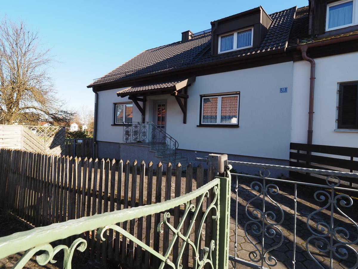 Einfamilienhaus zum Kauf 565.000 € 5 Zimmer 126 m²<br/>Wohnfläche 461 m²<br/>Grundstück Bergfeld Fahrenzhausen 85777