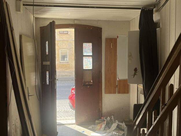 Mehrfamilienhaus zum Kauf 49.500 € 10 Zimmer 226 m² 320 m² Grundstück Meerane 08393