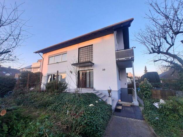 Einfamilienhaus zum Kauf provisionsfrei 570.000 € 10 Zimmer 135 m² 630 m² Grundstück Käthe-Kollwitz Str. 20 Klein-Gerau Büttelborn 64572