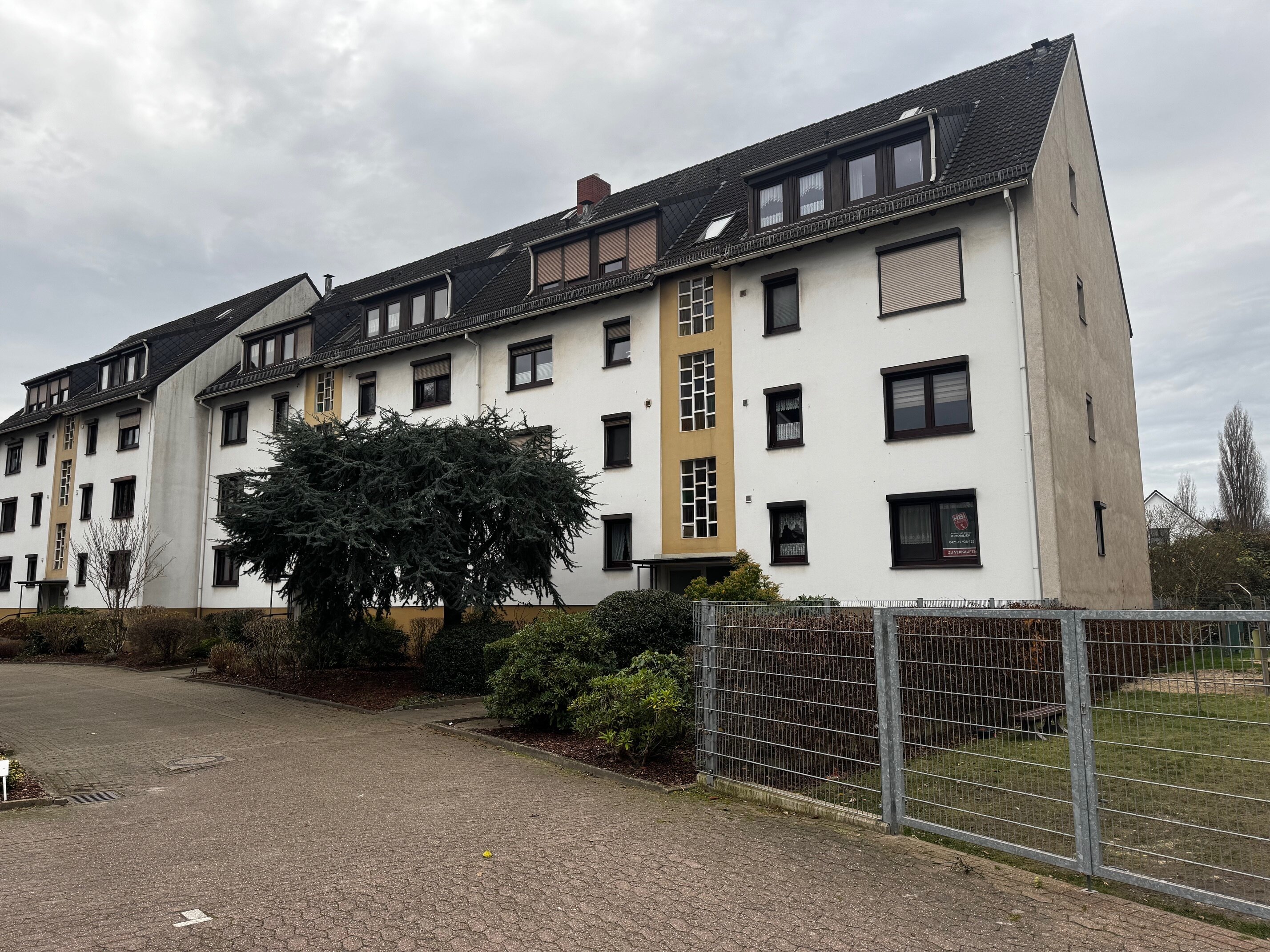 Wohnung zum Kauf 119.000 € 3 Zimmer 70 m²<br/>Wohnfläche 01.03.2025<br/>Verfügbarkeit Oslebshausen Bremen 28239