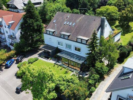Mehrfamilienhaus zum Kauf 1.290.000 € 16 Zimmer 810 m² 2.228 m² Grundstück Badenweiler Badenweiler 79410