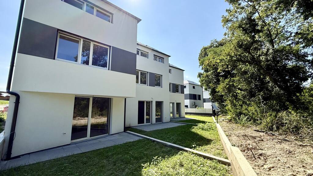 Reihenmittelhaus zum Kauf - Erstbezug 439.000 € 5 Zimmer 107,3 m² frei ab sofort Hainburger Straße Schwechat 2320
