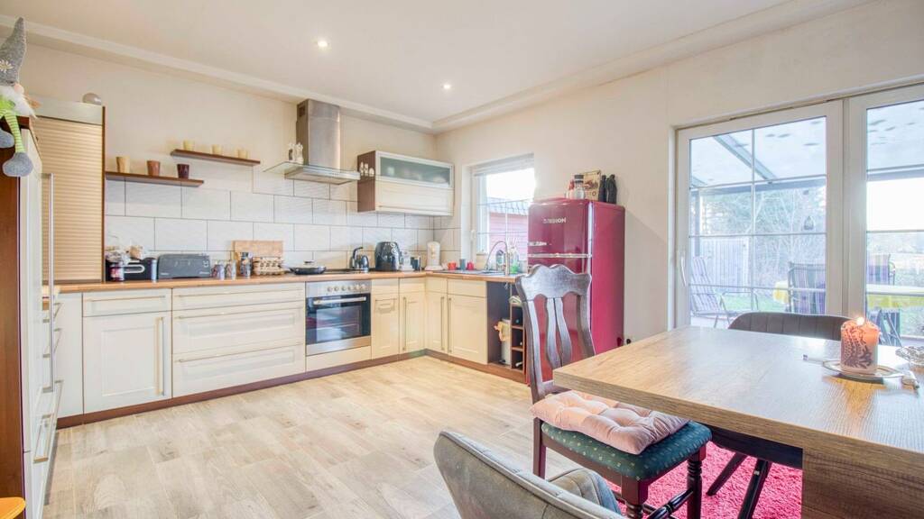 Sonstiges zum Kauf als Kapitalanlage geeignet 275.000 € 9 Zimmer 238,1 m² 2.195,1 m² Grundstück Vogelsang Vogelsang-Warsin 17375