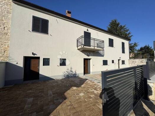 Haus zum Kauf 540.500 € 6 Zimmer 170 m² Funtana Funtana